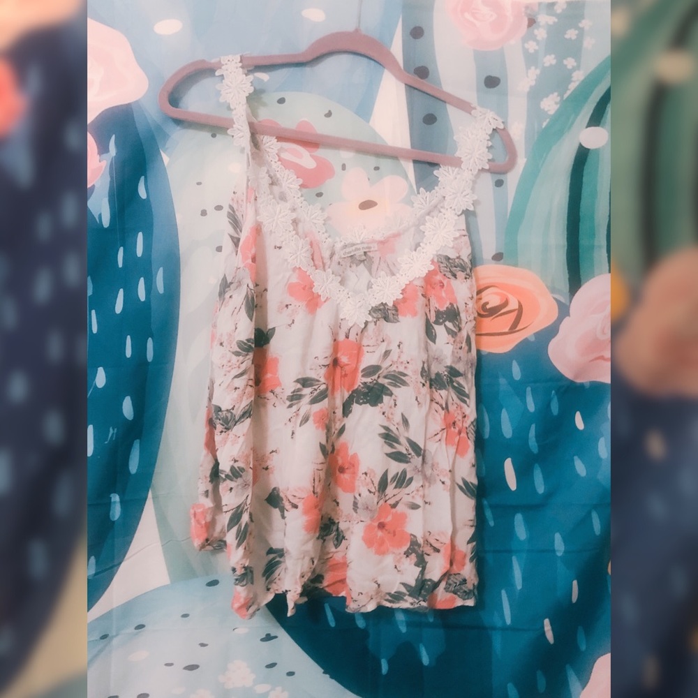 Floral top